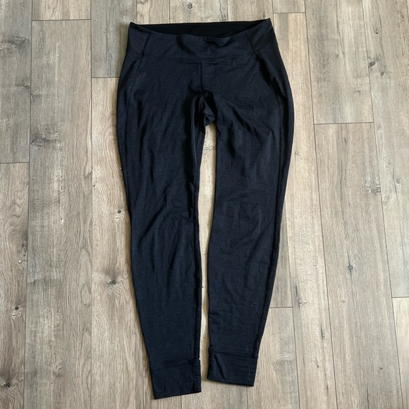 PATAGONIA Women's Dark Gray Polartec Power Dry Leggings Size Large - Picture 1 of 4
